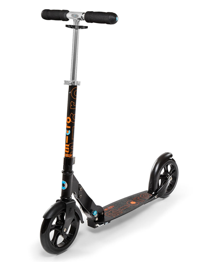 Micro Classic Black Scooter